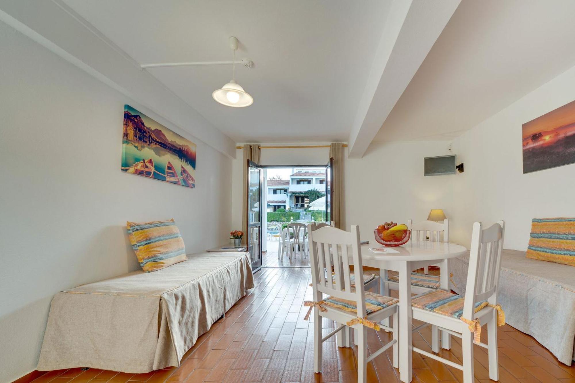 Balaia Sol Holiday Club "Family Resort" อัลบูเฟรา ภายนอก รูปภาพ