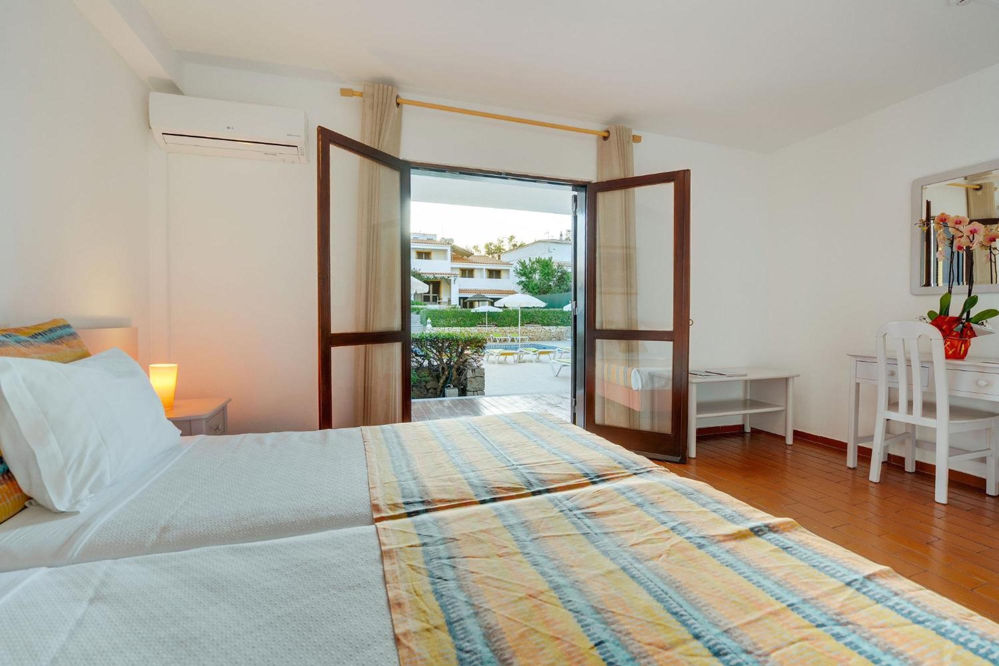 Balaia Sol Holiday Club "Family Resort" อัลบูเฟรา ภายนอก รูปภาพ